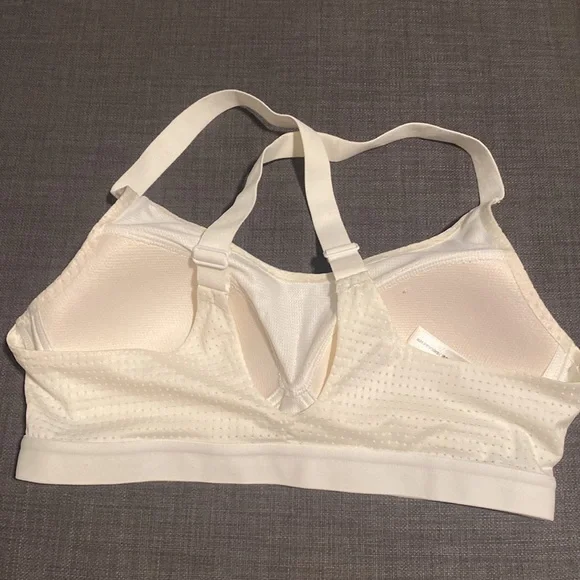 Victoria’s Secret sports bra - Picture 5 of 10